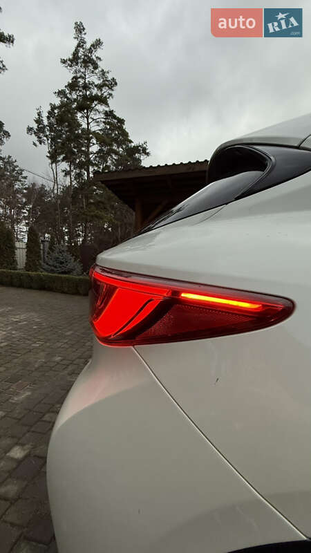 Внедорожник / Кроссовер Infiniti QX30 2017 в Киеве