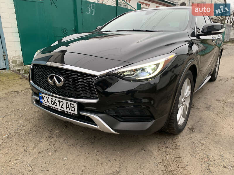 Внедорожник / Кроссовер Infiniti QX30 2017 в Васищево