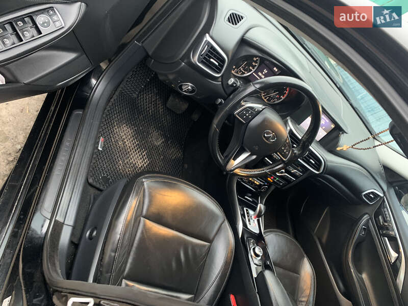 Внедорожник / Кроссовер Infiniti QX30 2017 в Васищево