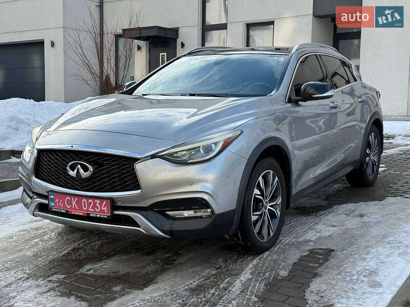 Infiniti QX30 2016