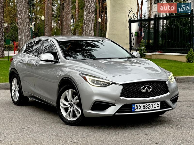 Infiniti QX30 2016