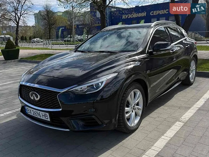 Infiniti QX30 2018