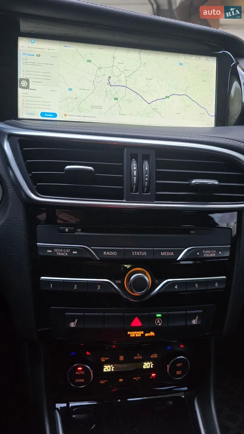 2017 Infiniti QX30 - мініатюра 26