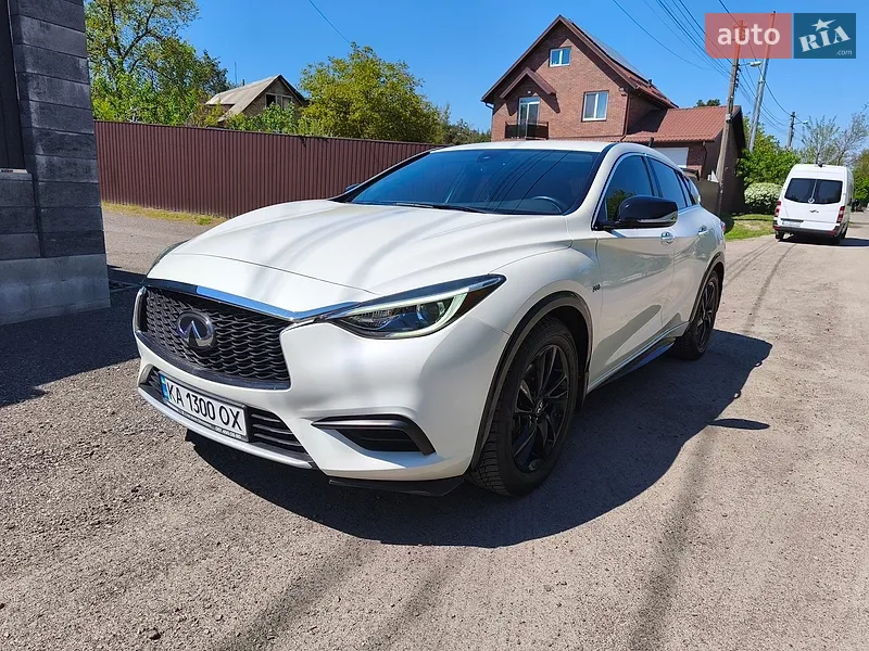 Infiniti QX30 2018