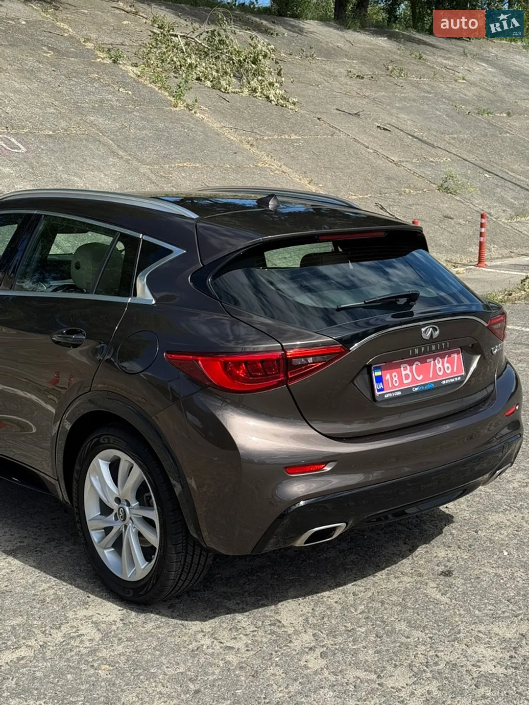 2019 Infiniti QX30 - мініатюра 16