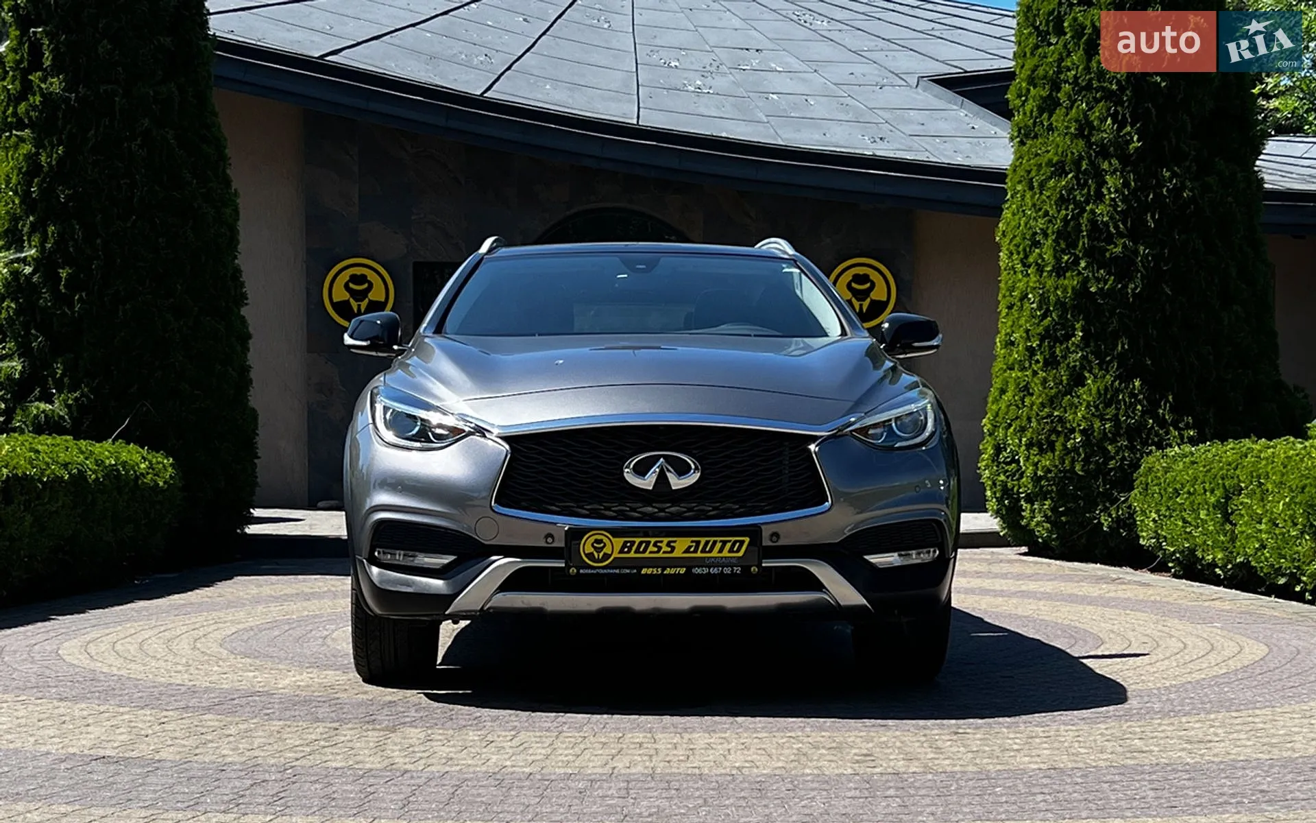 2016 Infiniti QX30 - мініатюра 2