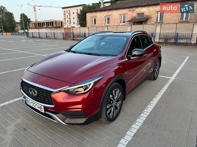 Infiniti QX30 2018