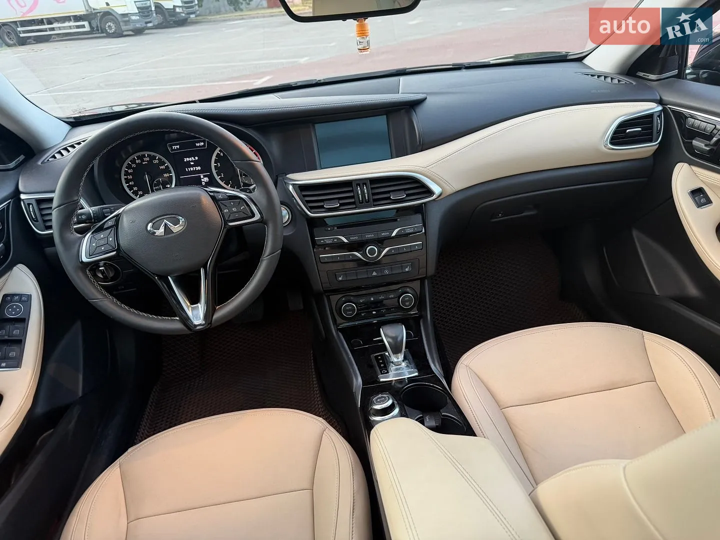 2017 Infiniti QX30 - мініатюра 24