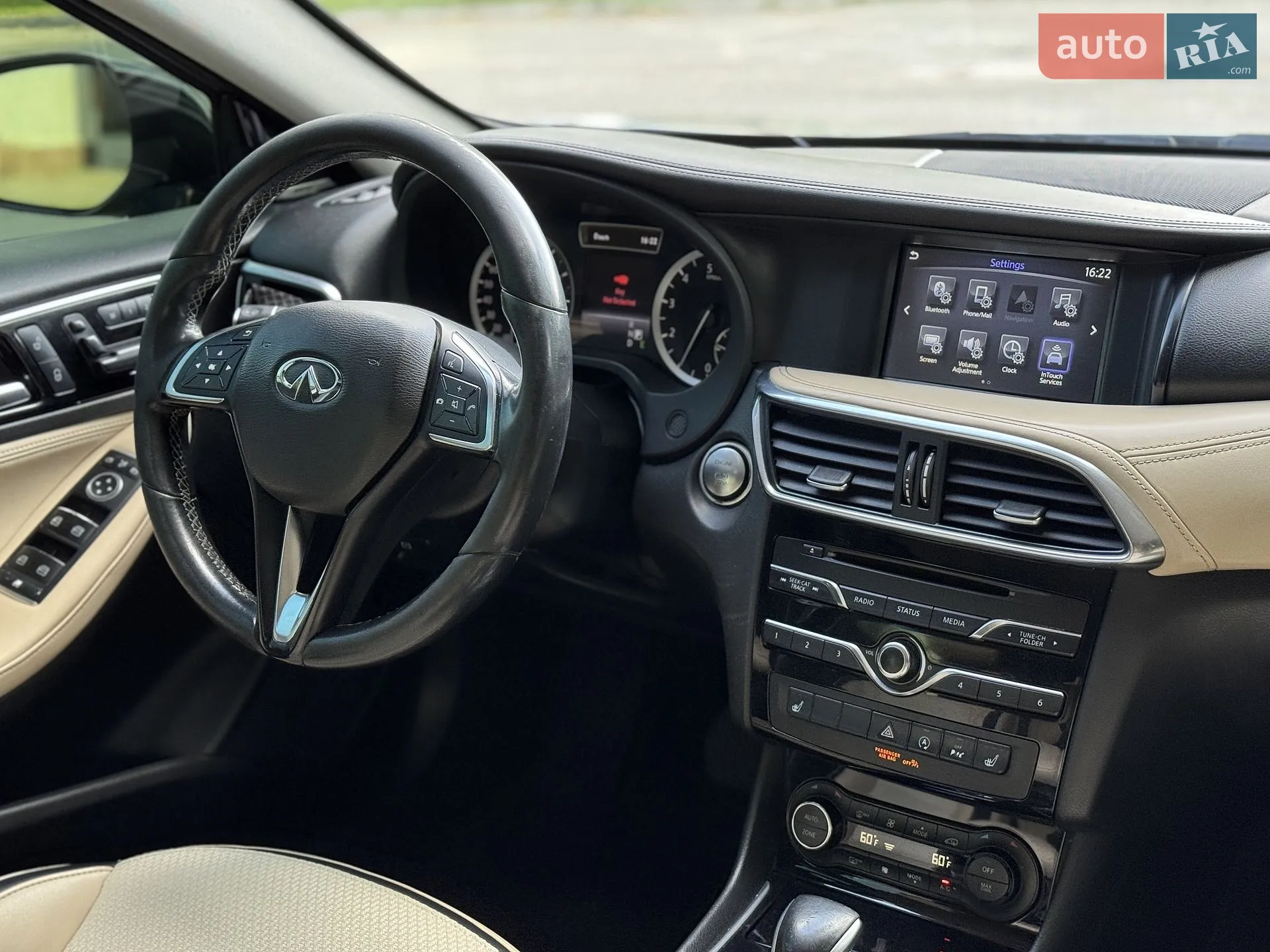 2016 Infiniti QX30 - мініатюра 19