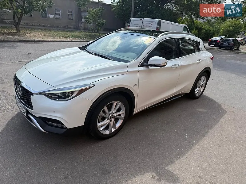 Infiniti QX30 2018