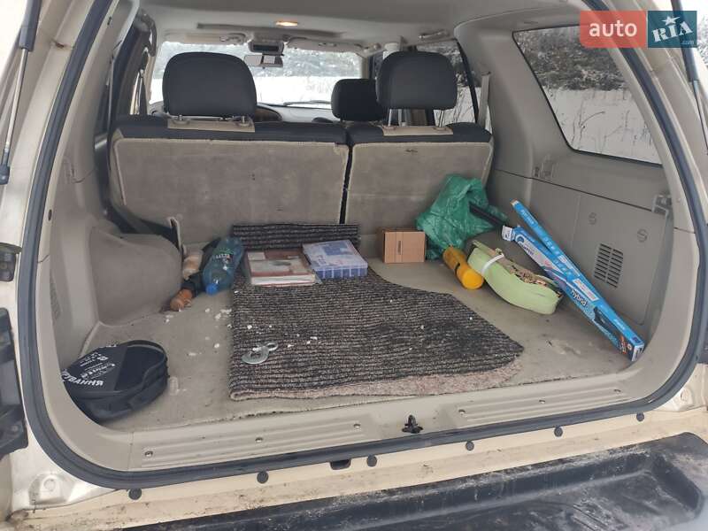 Позашляховик / Кросовер Infiniti QX4 1997 в Житомирі