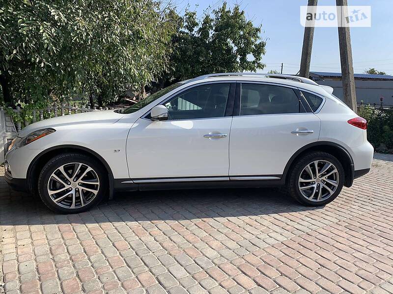 Infiniti QX50