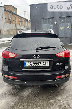 Infiniti QX50