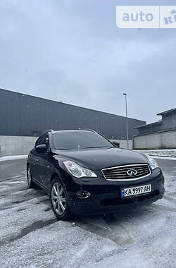 Infiniti QX50