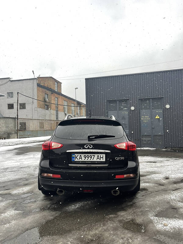 Infiniti QX50