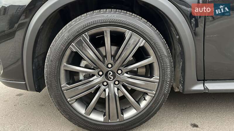 Внедорожник / Кроссовер Infiniti QX50 2020 в Новомосковске