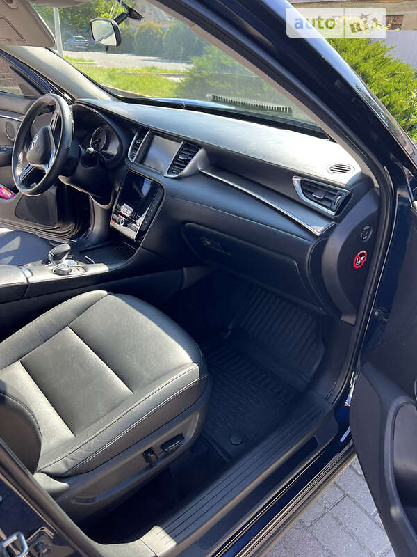 Внедорожник / Кроссовер Infiniti QX50 2018 в Ужгороде