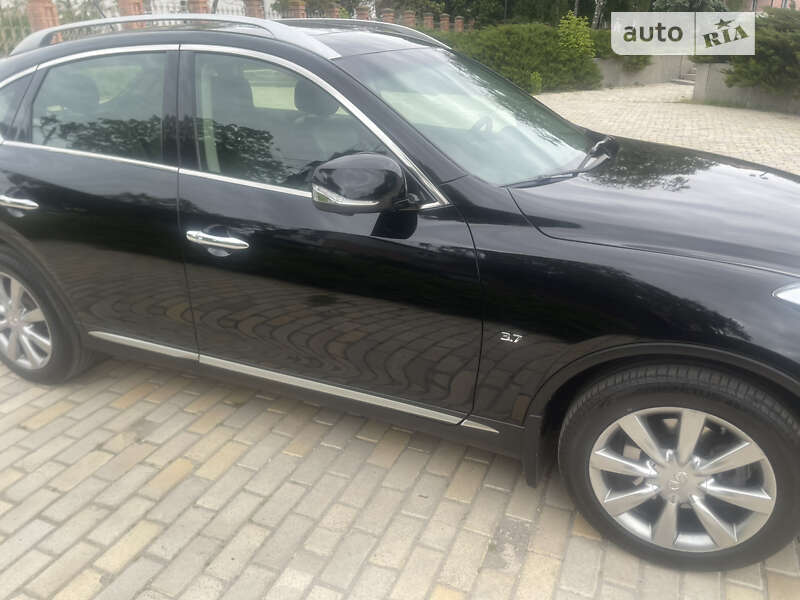 Внедорожник / Кроссовер Infiniti QX50 2017 в Белой Церкви