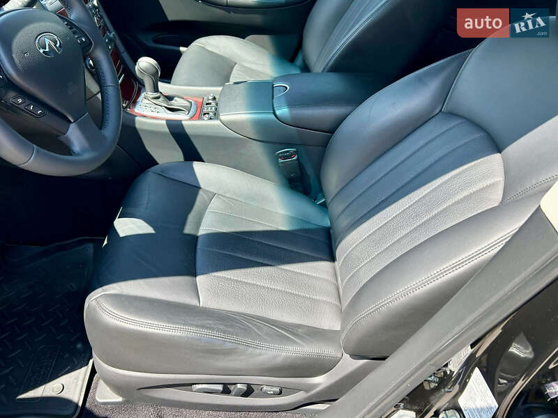 Позашляховик / Кросовер Infiniti QX50 2016 в Харкові