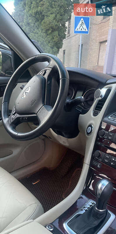 Позашляховик / Кросовер Infiniti QX50 2016 в Вінниці