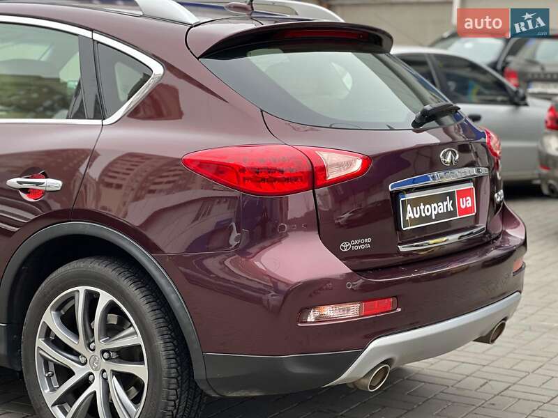 Внедорожник / Кроссовер Infiniti QX50 2016 в Одессе
