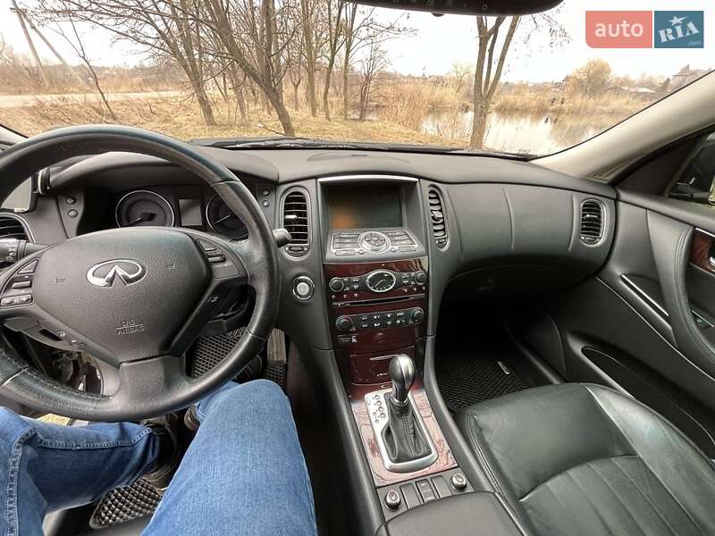 Внедорожник / Кроссовер Infiniti QX50 2017 в Полтаве фото 11 Внедорожник / Кроссовер Infiniti QX50 2017 в Полтаве