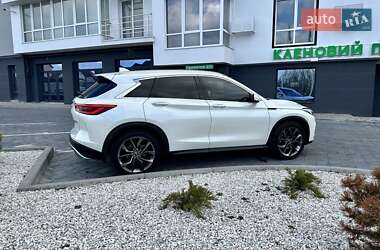 Внедорожник / Кроссовер Infiniti QX50 2018 в 