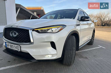 Позашляховик / Кросовер Infiniti QX50 2021 в 