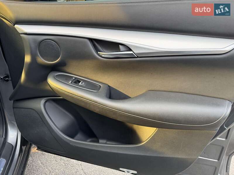 Внедорожник / Кроссовер Infiniti QX50 2019 в Киеве