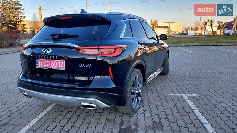 Внедорожник / Кроссовер Infiniti QX50 2018 в Бродах