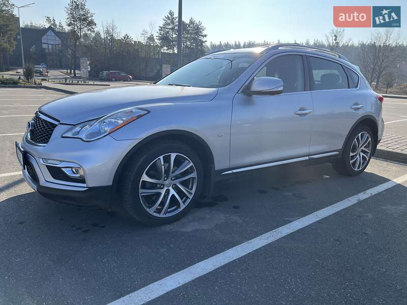 Внедорожник / Кроссовер Infiniti QX50 2017 в Киеве