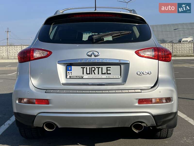 Внедорожник / Кроссовер Infiniti QX50 2017 в Киеве