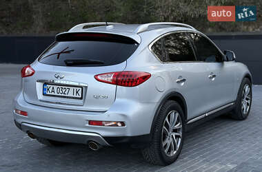 Внедорожник / Кроссовер Infiniti QX50 2017 в 