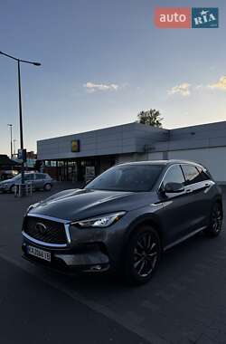 Внедорожник / Кроссовер Infiniti QX50 2018 в 