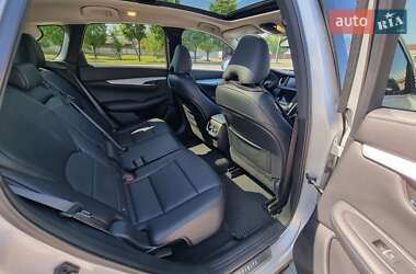 Внедорожник / Кроссовер Infiniti QX50 2020 в 