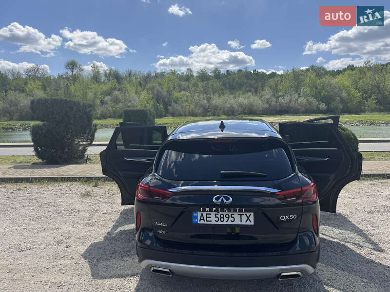 Внедорожник / Кроссовер Infiniti QX50 2018 в Днепре