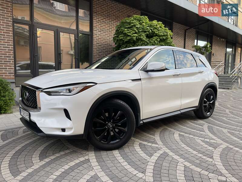 Внедорожник / Кроссовер Infiniti QX50 2019 в 
