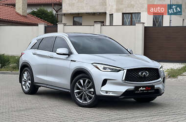 Позашляховик / Кросовер Infiniti QX50 2020 в 