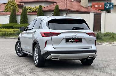 Позашляховик / Кросовер Infiniti QX50 2020 в 