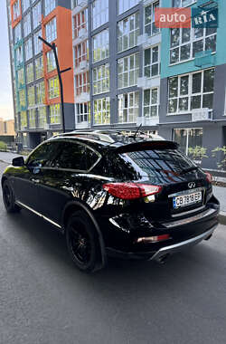 Внедорожник / Кроссовер Infiniti QX50 2017 в 