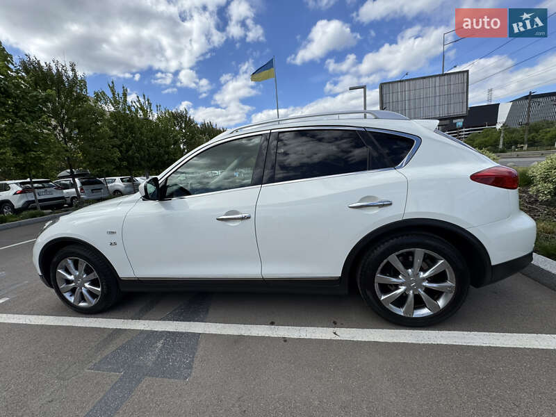 Внедорожник / Кроссовер Infiniti QX50 2013 в Киеве