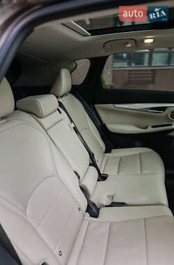 Внедорожник / Кроссовер Infiniti QX50 2019 в 
