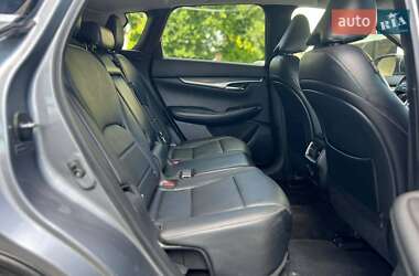 Внедорожник / Кроссовер Infiniti QX50 2019 в 