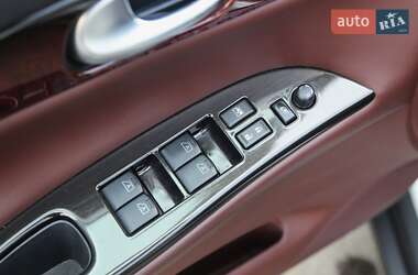 Внедорожник / Кроссовер Infiniti QX50 2017 в 