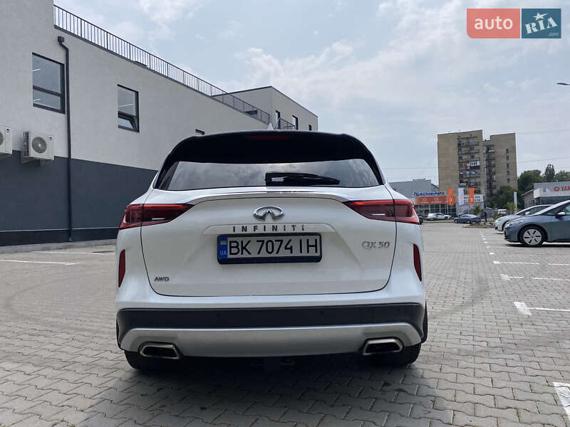 Внедорожник / Кроссовер Infiniti QX50 2019 в Хмельницком