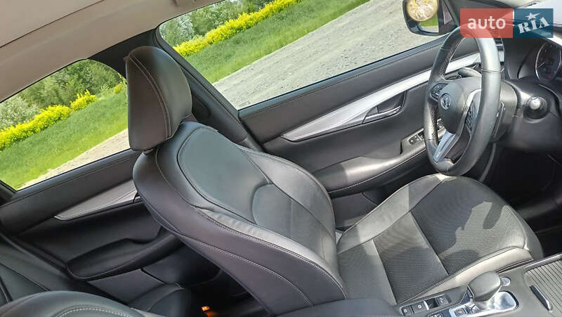 Внедорожник / Кроссовер Infiniti QX50 2019 в Киеве