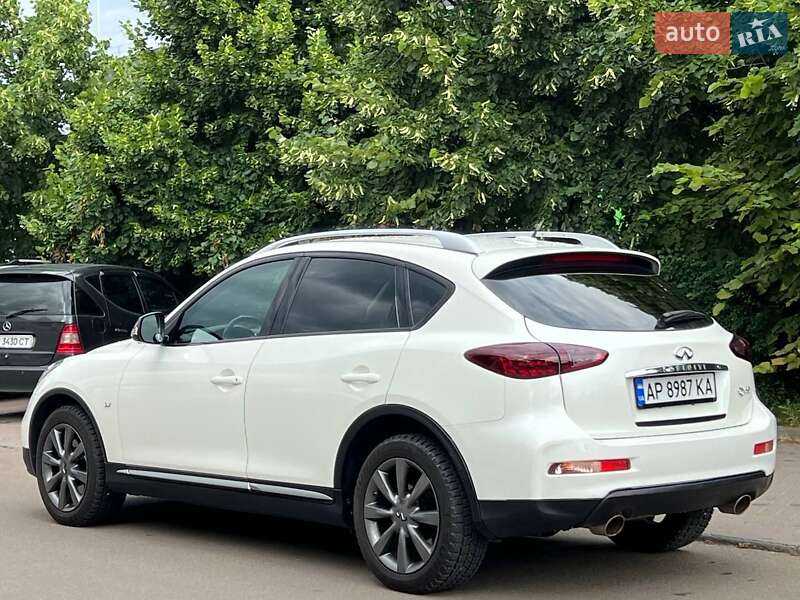 Позашляховик / Кросовер Infiniti QX50 2016 в Києві
