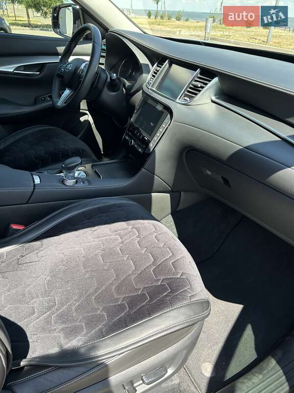 Позашляховик / Кросовер Infiniti QX50 2018 в Черкасах