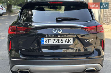 Позашляховик / Кросовер Infiniti QX50 2018 в 