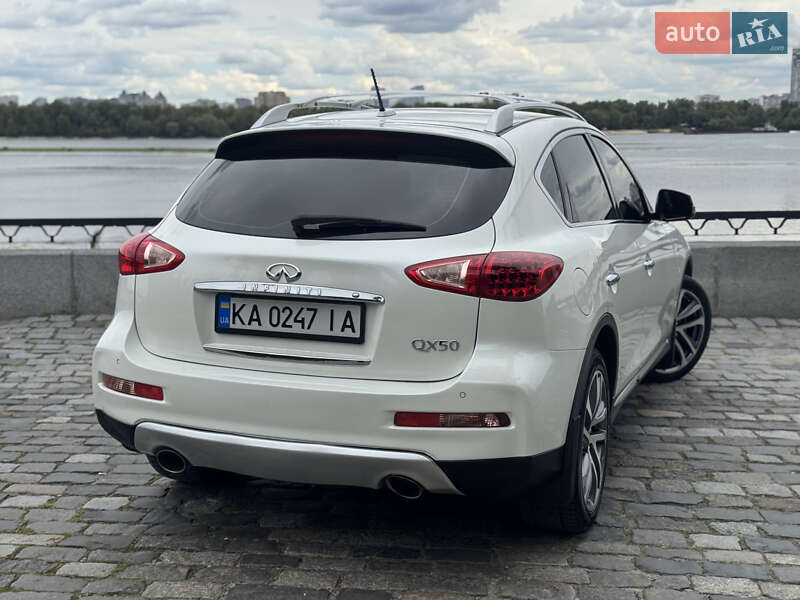 Внедорожник / Кроссовер Infiniti QX50 2017 в Жмеринке
